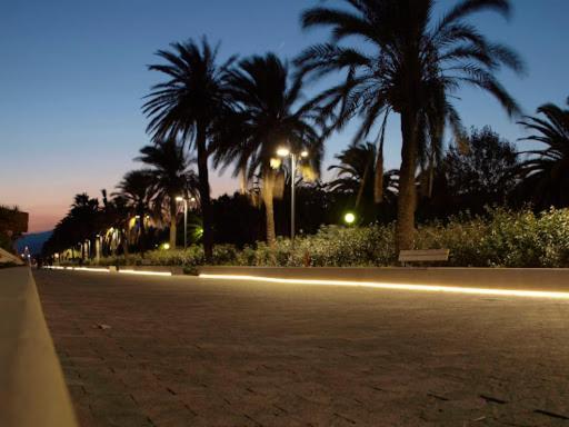 Savona Magnifico Sole Mare 150 M Wifi Climatcontrol Appartamento Esterno foto